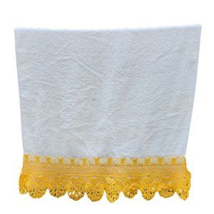 Crocheted Dundee Terry Cloth Bath Towel 25"x50"